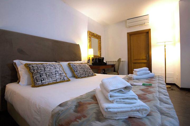 Room 29 of 75