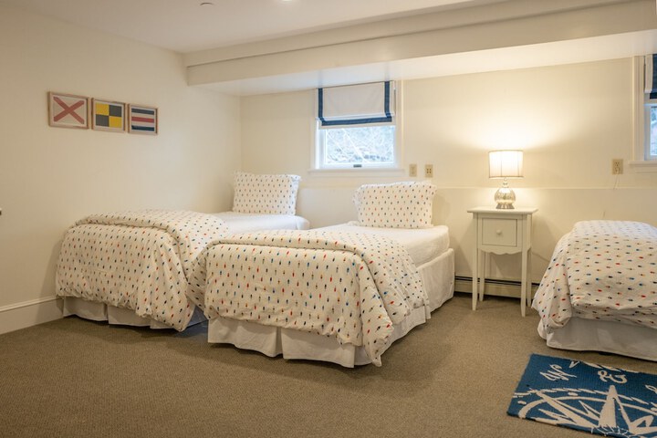 Room 18 of 61