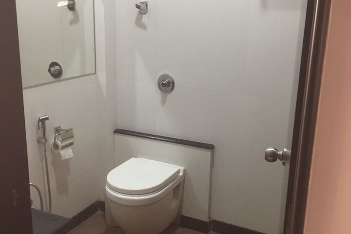 Room 46 of 51
