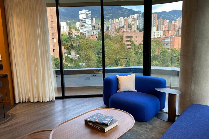 Room 46 of 93