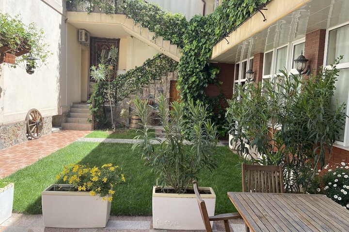 Terrace/Patio 20 of 32