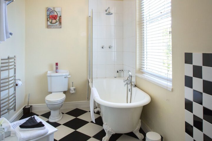 Clean Restrooms