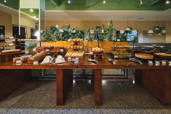 Breakfast/Coffee Service 66 of 80
