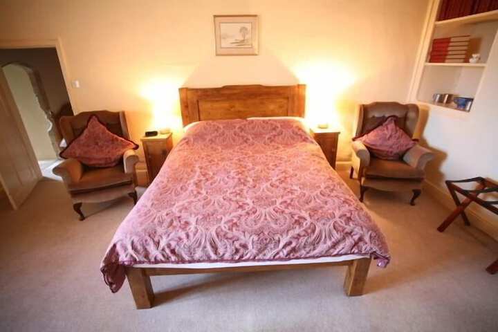 Room 2 of 13