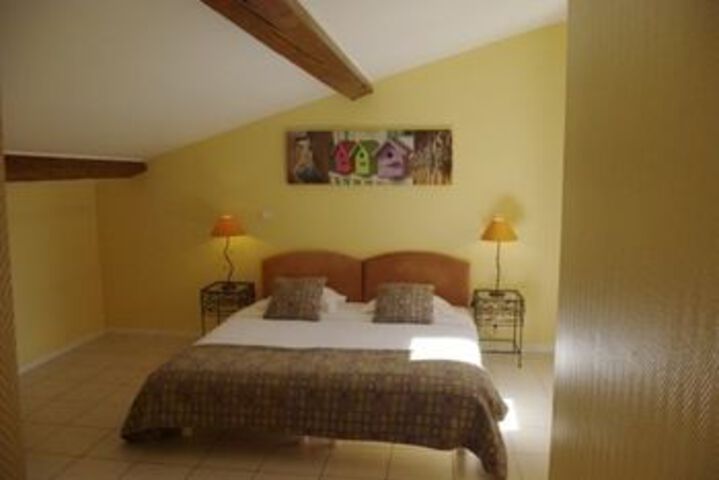 Room 16 of 22