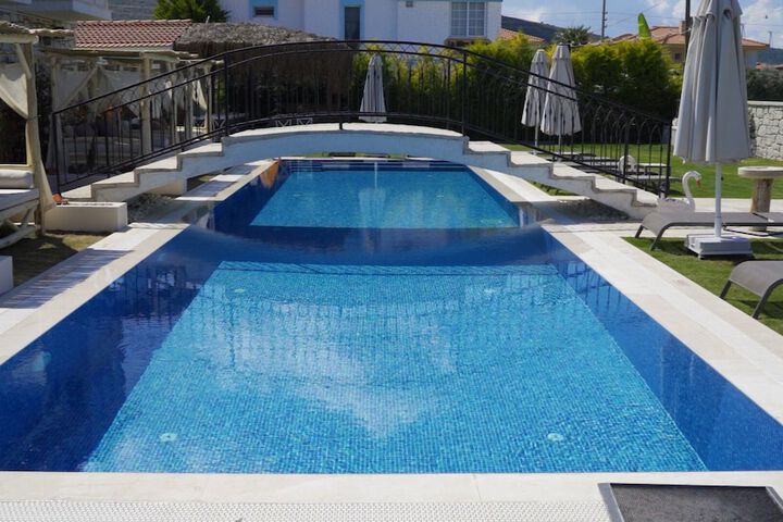 Pool 29 of 47