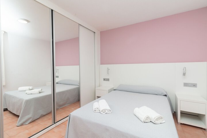 Room 15 of 60