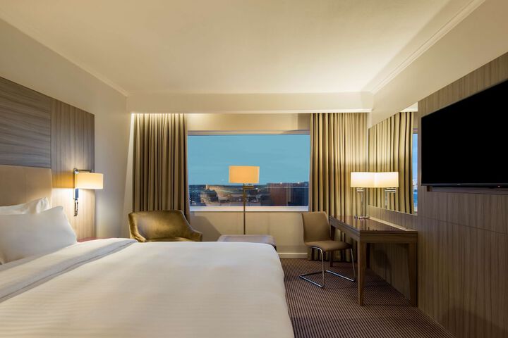 Room 54 of 149