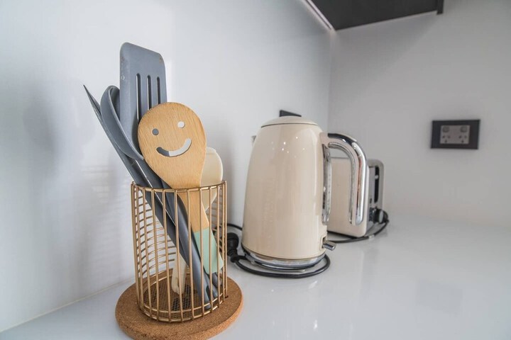Breakfast/Coffee Service 10 of 17