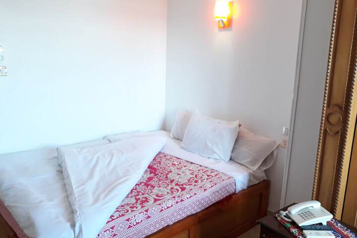 Room 20 of 85