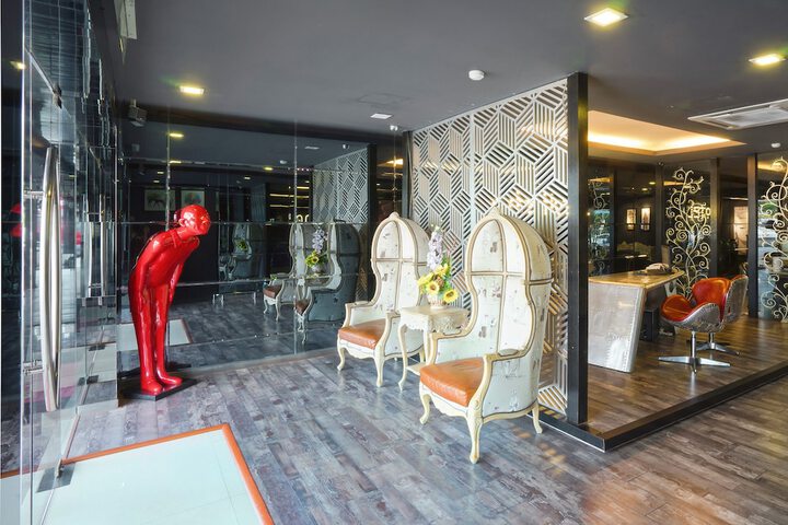 Hotel Lobby
