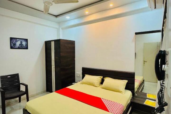 Hotel Sai Navsari