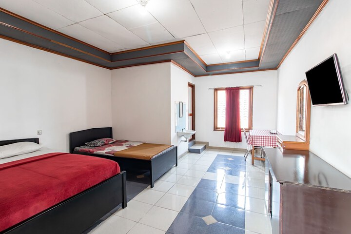 Room 10 of 36
