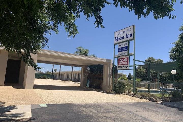 Photo of Jerilderie Motor Inn