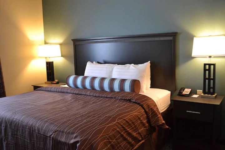 Studio Suite King Bed (15 of 15)