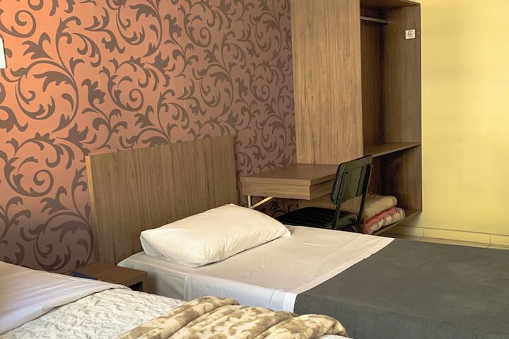 Room 8 of 26