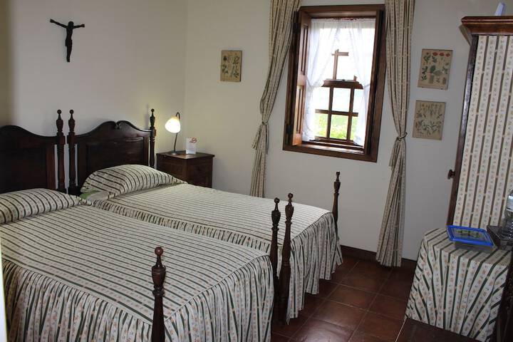 Room 17 of 45