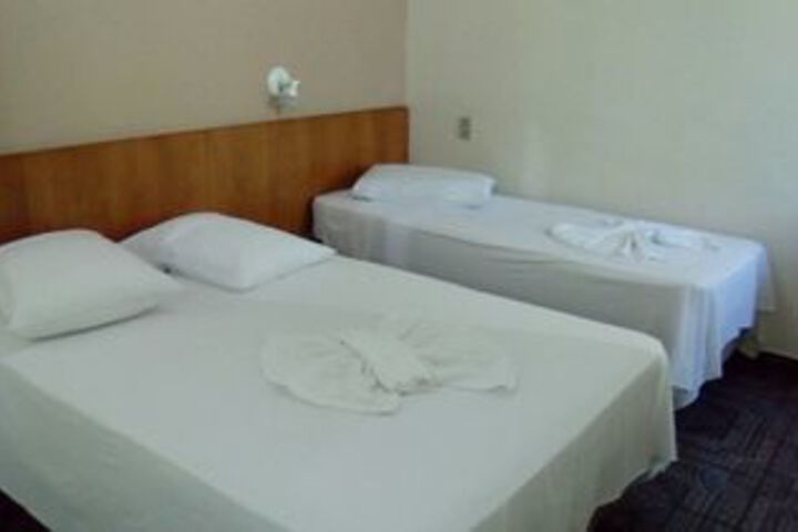 Room 31 of 34