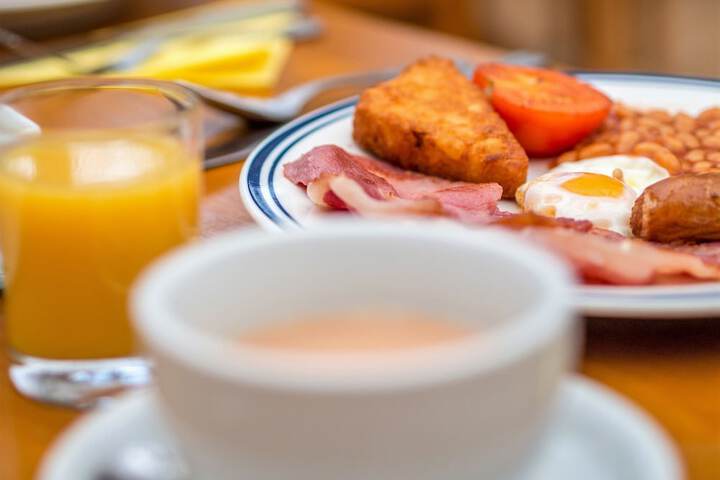 Breakfast/Coffee Service 61 of 77
