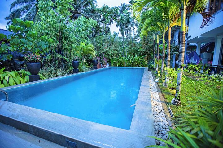 Pool 38 of 80