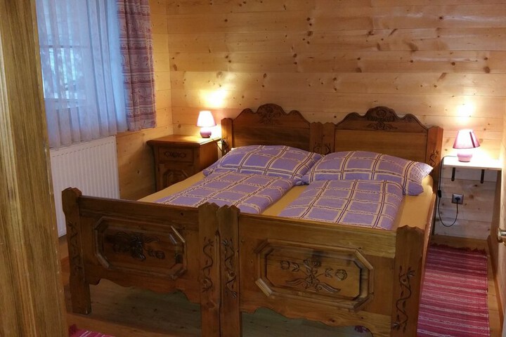 Room 3 of 24
