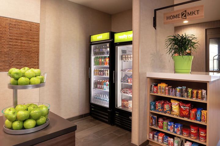 Snack bar