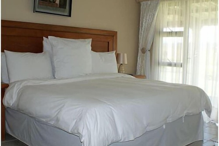 Room 6 of 38