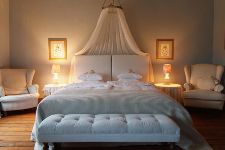 Room 4 of 45