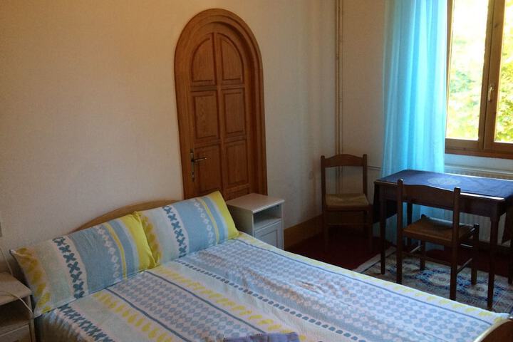 Room 18 of 20