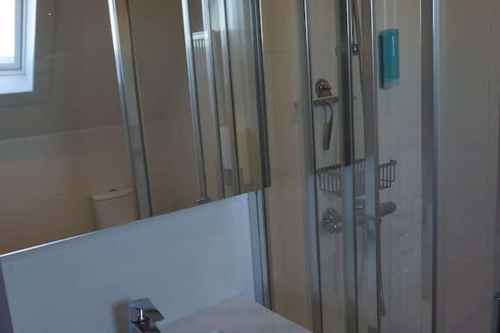 Room 58 of 112