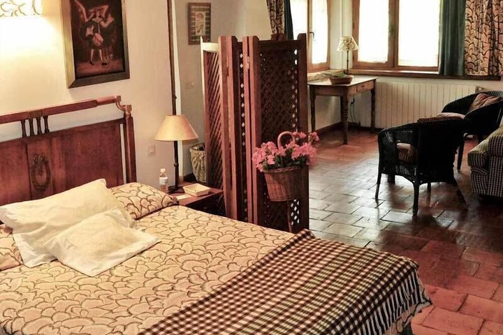 Room 10 of 57