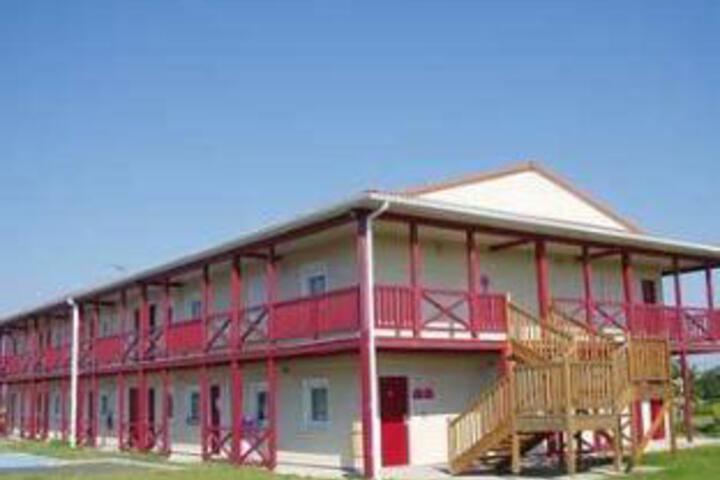 Village Hotel