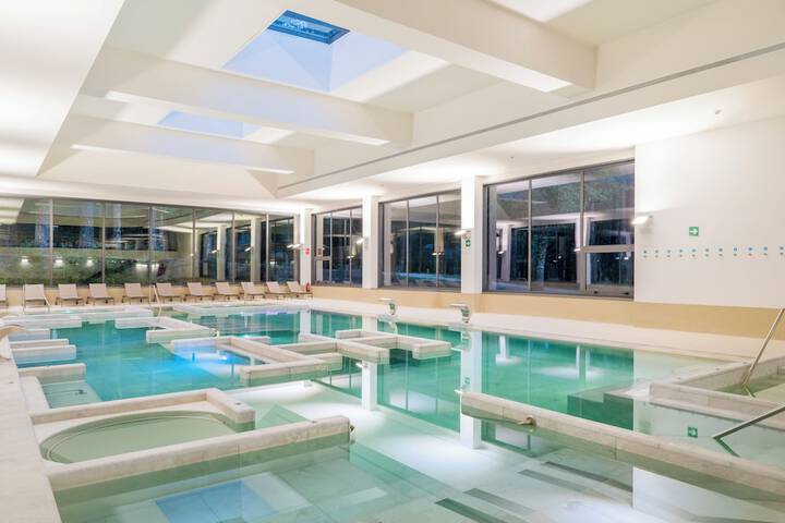Pool 16 of 30
