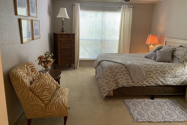 Room 3 of 32