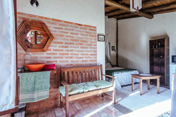 Room 8 of 40