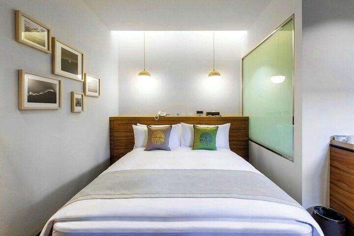 Room 41 of 129
