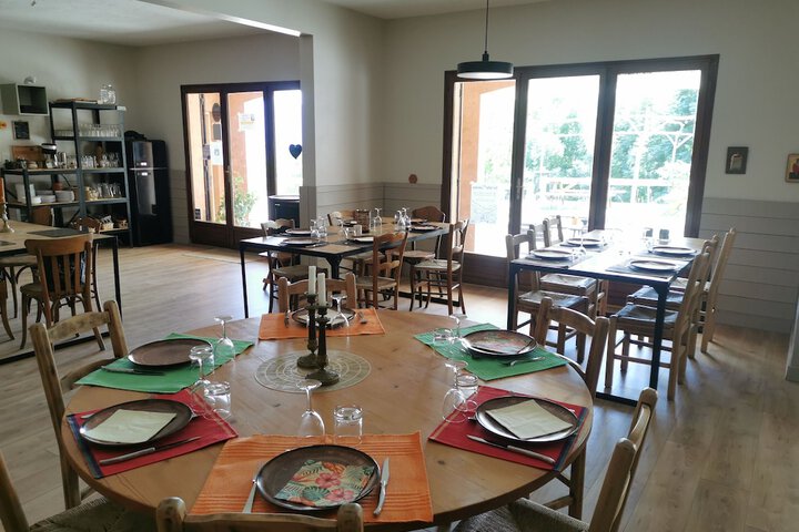Dining 82 of 124