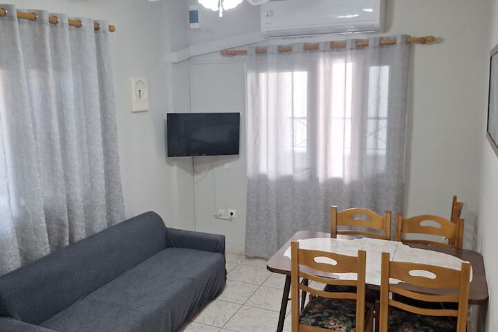 Room 117 of 192