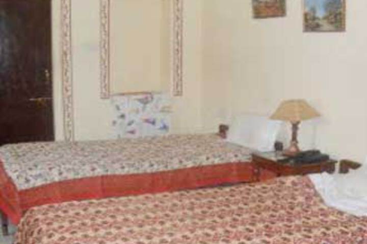 Devi Niketan Heritage Hotel
