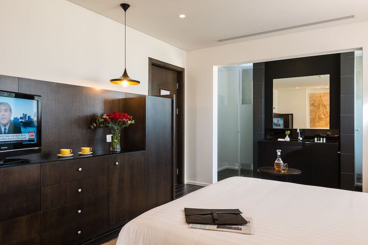 Room 12 of 52