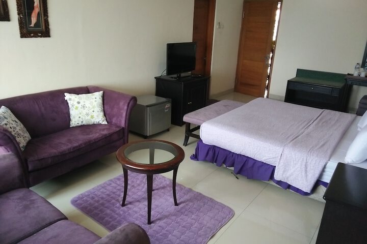 Room 19 of 184