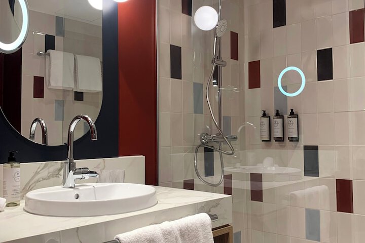 Bathroom Interior Photo