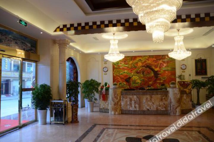 Hotel Interior 10 of 27