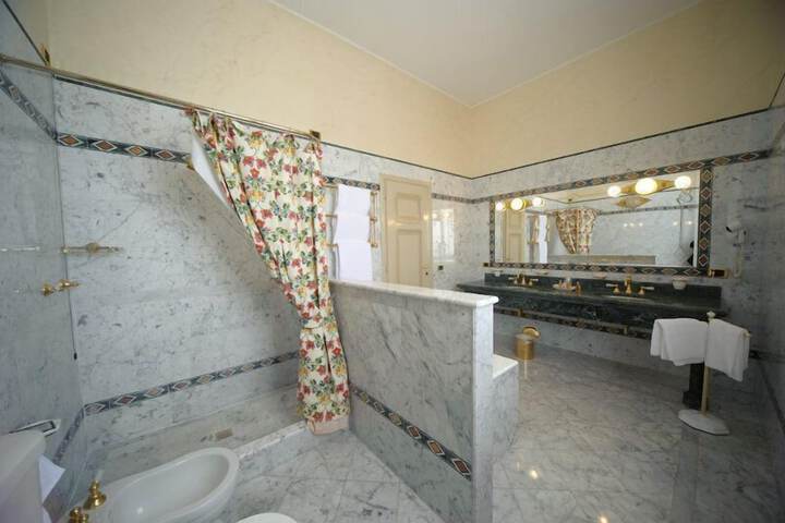Room 20 of 58