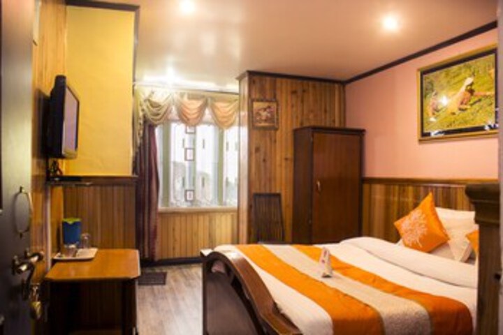 OYO 8291 Hotel Sweet Home