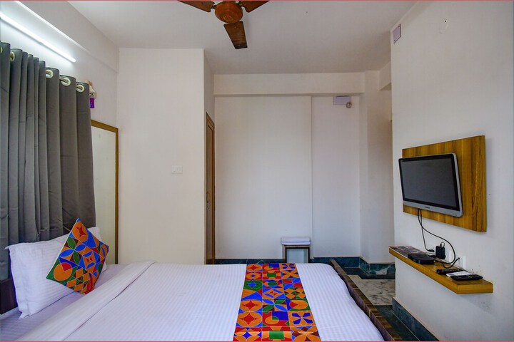 Room 27 of 47