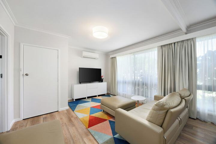 Room 32 of 73
