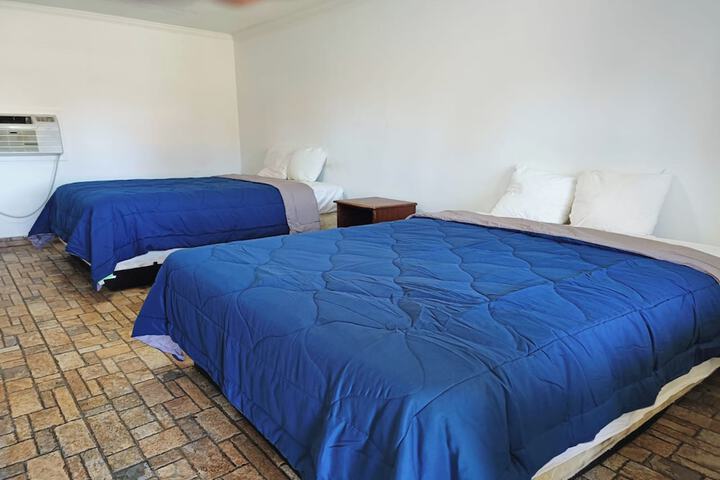 Room 14 of 29