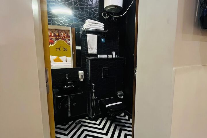 Room 121 of 167