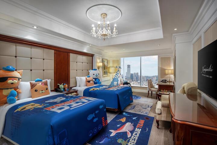 Room 315 of 378